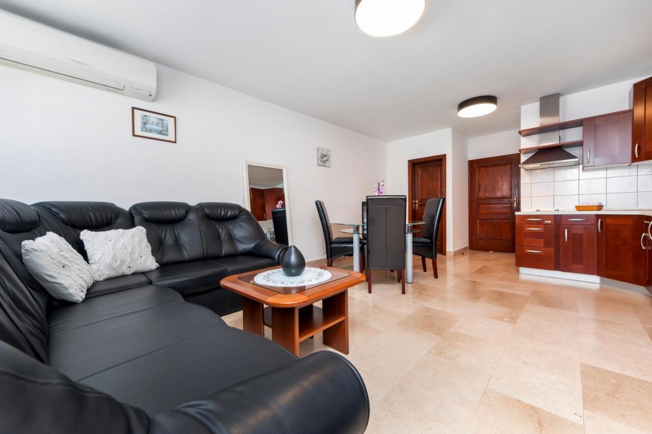 Guesthouse Santin Rovinj Eksteriør billede