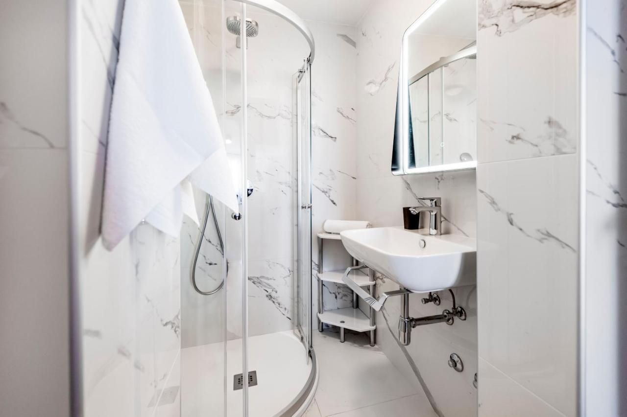 Guesthouse Santin Rovinj Eksteriør billede