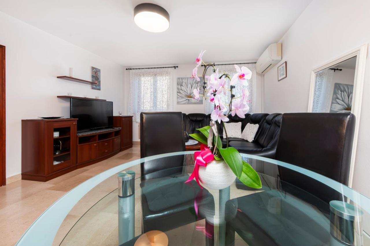 Guesthouse Santin Rovinj Eksteriør billede