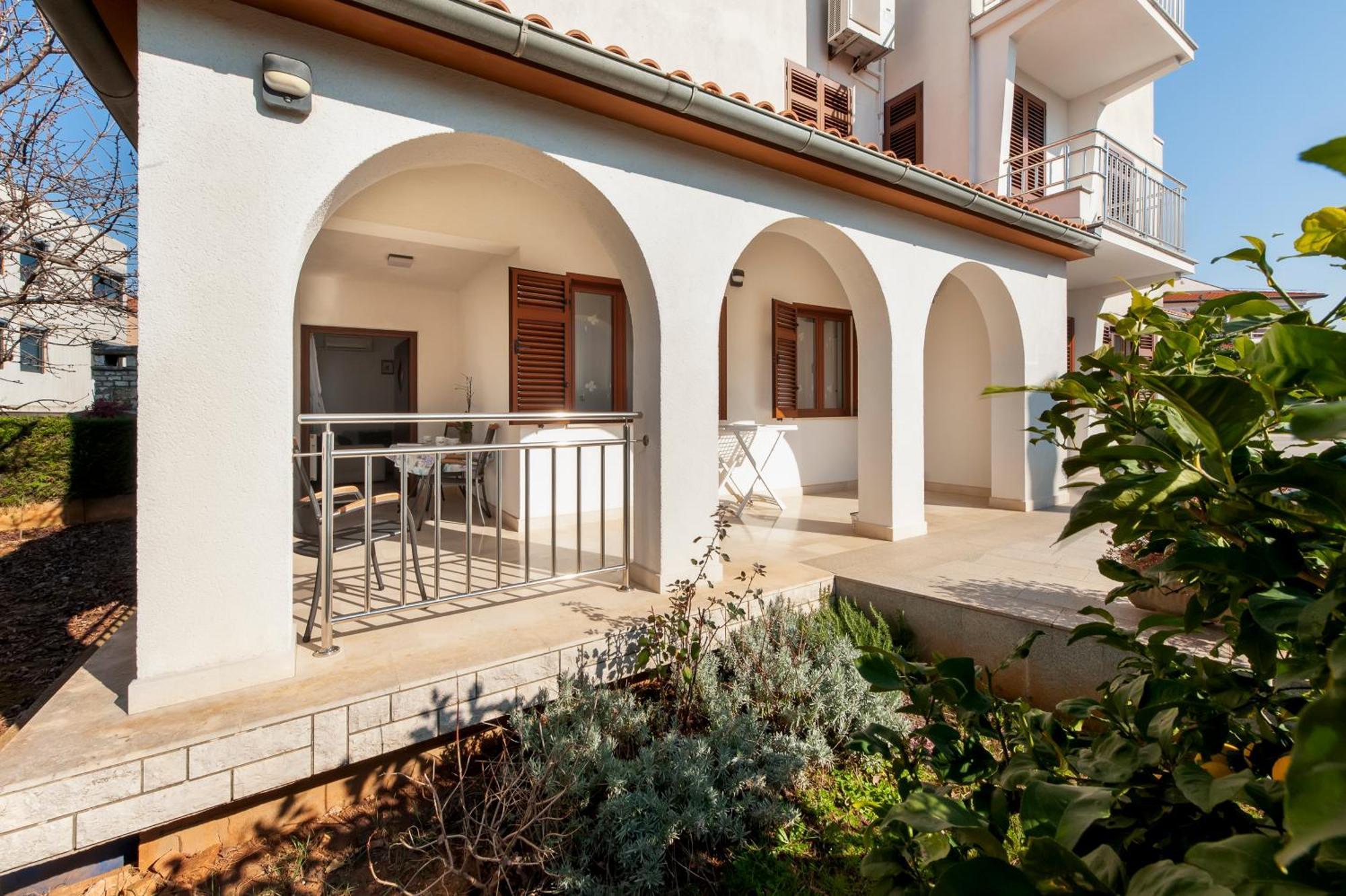 Guesthouse Santin Rovinj Eksteriør billede
